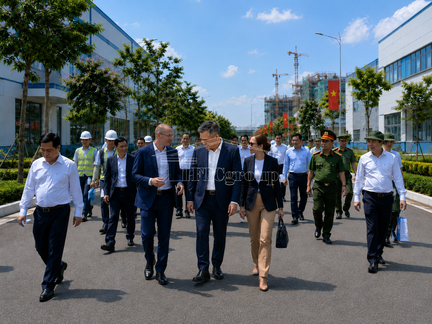 Accompanying heads of state and a delegation of billion-dollar investors on an executive tour of a green industrial park development model